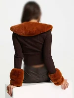 گردنی خز ببری asos - Image 2