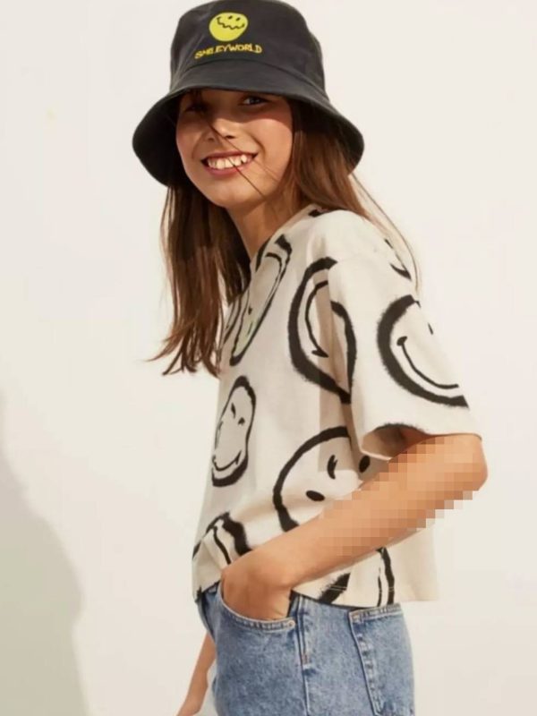 کراپ نخی استیکر H&M سوئدی - تصویر 2