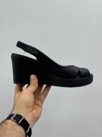 کراکس پاشنه دار