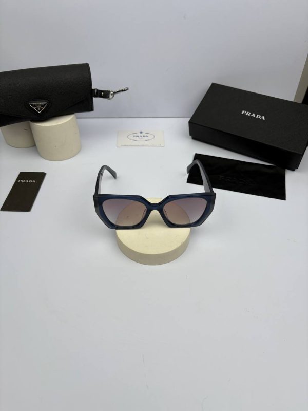 prada-15ws ( طوسی فیلی شفاف ) - Image 3