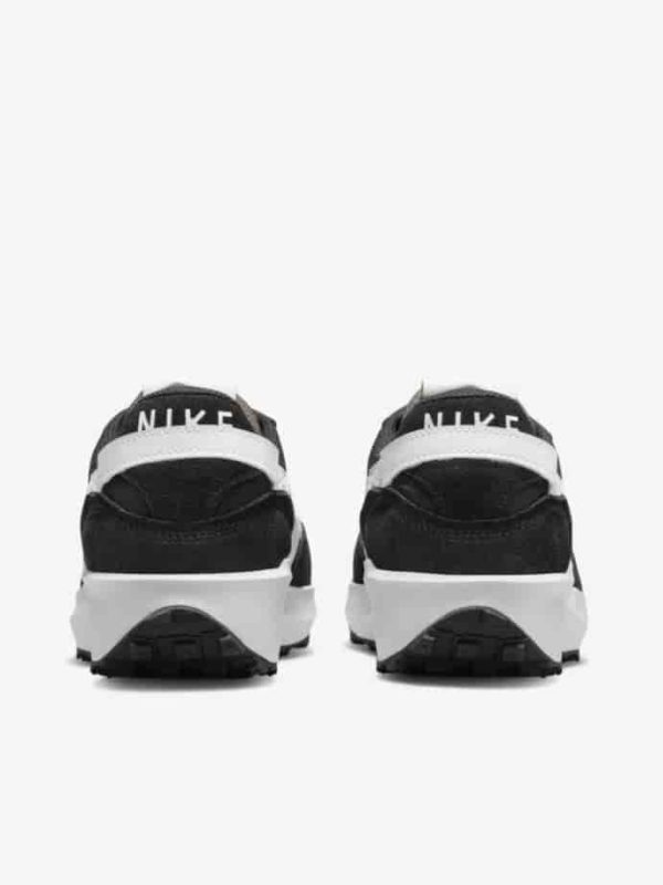 کتونی نایکی مدلNike Waffle Debut - Image 3
