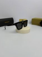 Burberry-B-4392 رنگ مشکی