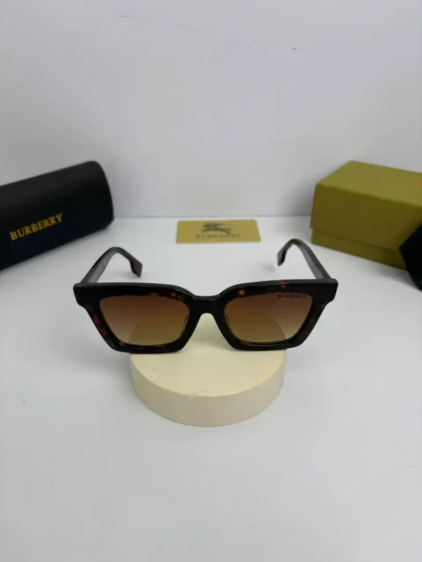 Burberry-B-4392 رنگ پلنگی هایلایت - Image 3