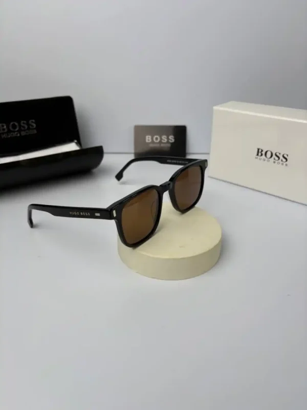 boss-0970s فریم مشکی عدسی قهوه ای - Image 1