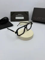 عینک kuboraum p8 فریم مشکی براق عدسی بی رنگ - Image 4