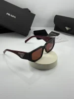 عینک prada-spr09z ترکیب مشکی زرشکی
