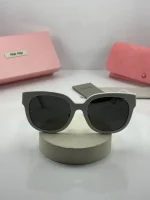 عینک miu miu -mu01zs فریم سفید عدسی دودی - Image 2
