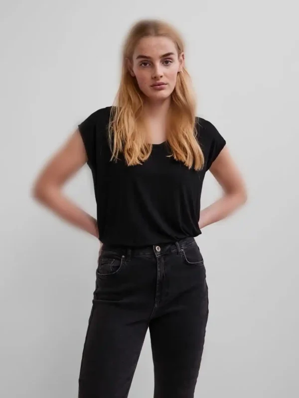 تاپ مشکی pieces - Image 1