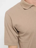تیشرت کرم یقه دار - Image 3