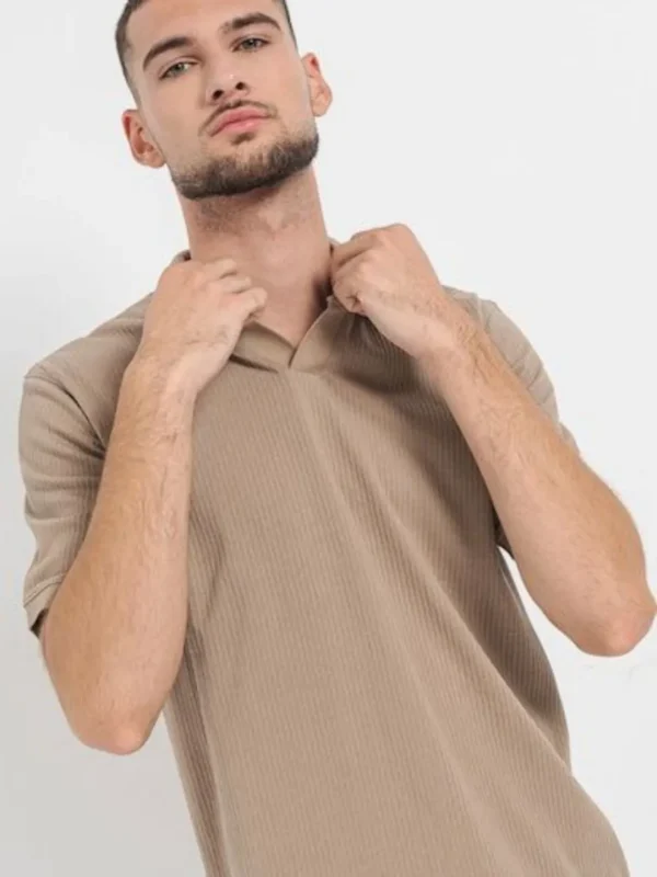 تیشرت کرم یقه دار - Image 2