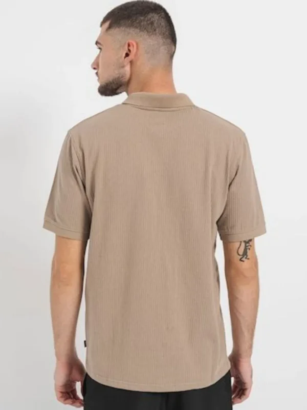 تیشرت کرم یقه دار - Image 5