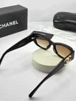 عینک chanel-5493 مشکی براق عدسی  هایلایت قهوه ای - Image 4