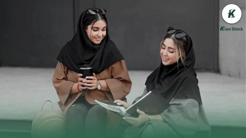 استفاده از اکسسوری در تیپ دانشجویی
