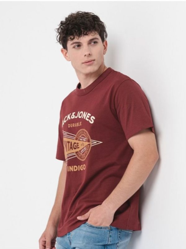 تیشرت زرشکی لوگو سفید jack&jones - Image 2