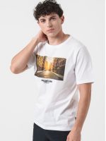 تیشرت سفید لوگو خیابانی jack&jones - Image 3