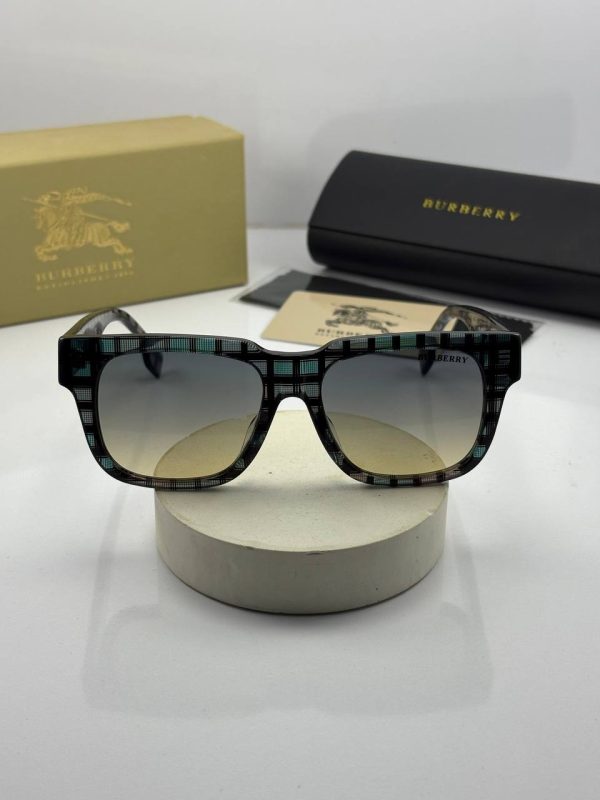 عینک burberry b4394 زمستان - Image 3