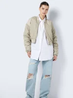 کاپشن کراپی خلبانی noisy may - Image 4